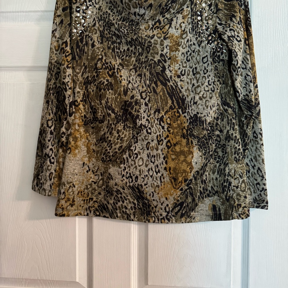 Susan Lawrence Black and Brown shirt